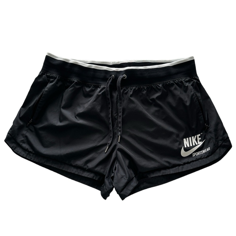 Nike Women’s Black Sportswear Shorts